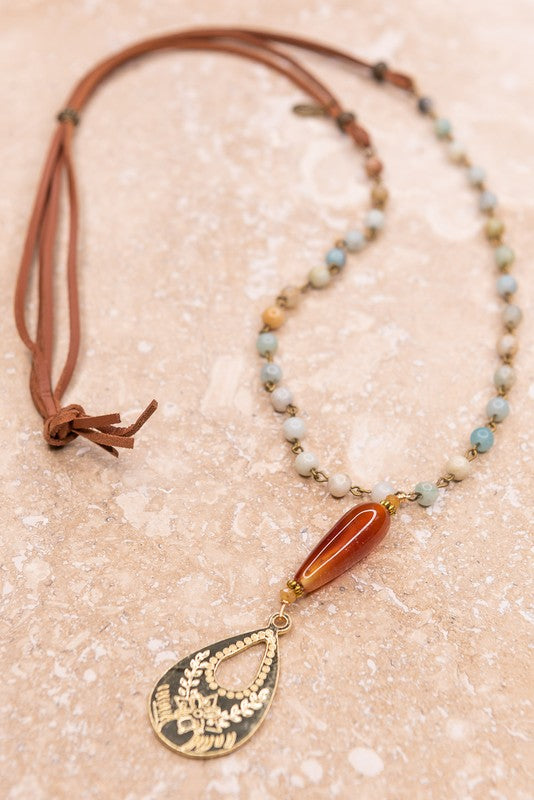 The Dolly Necklace
