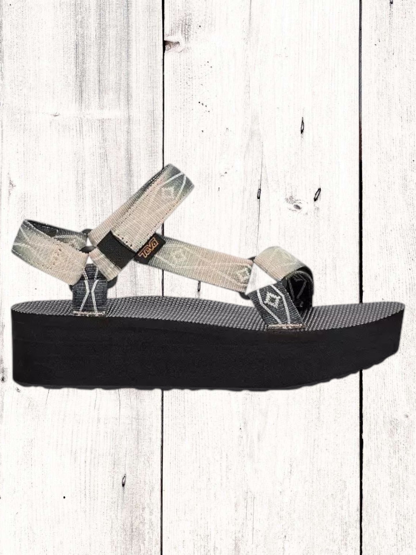 Teva Flatform Universal Sunscrape Sandal