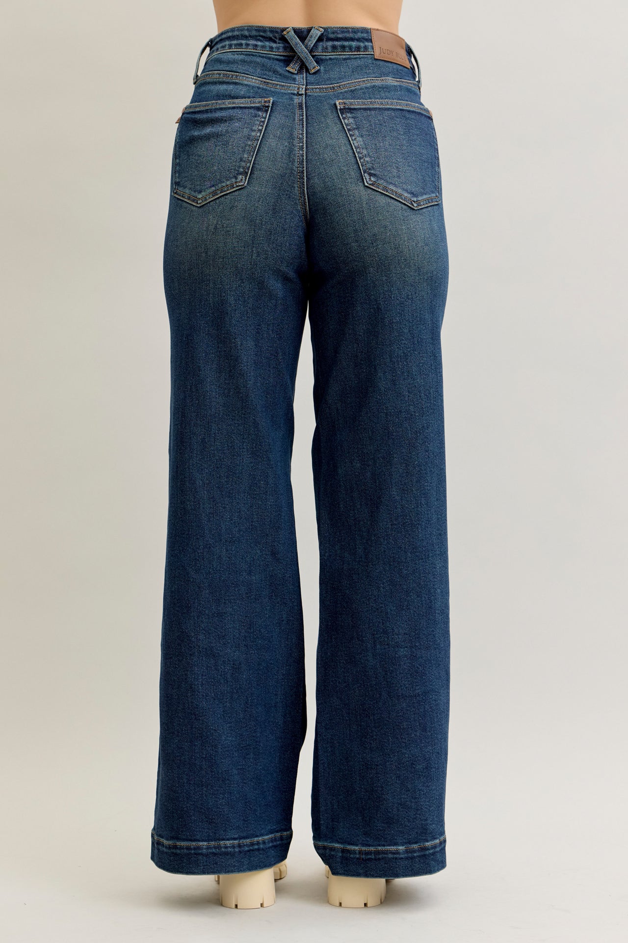 Judy Blue Retro Wide Leg Tummy Control Jean