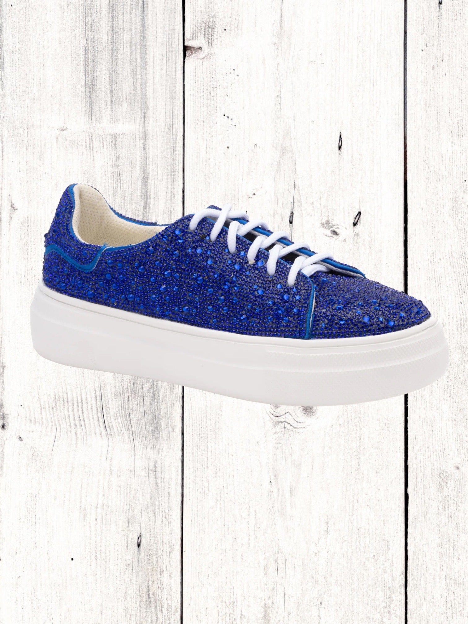 Update more than 73 blue sneakers for ladies best