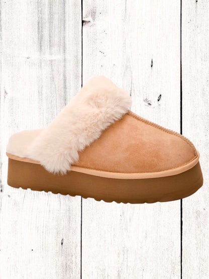 Hey Girl Cuddle Up Slippers